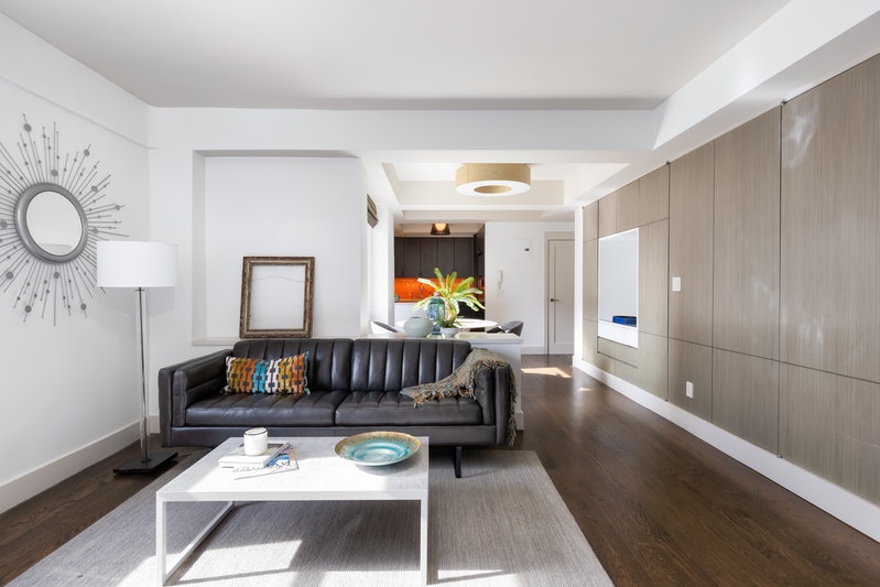 2166 BROADWAY 17B