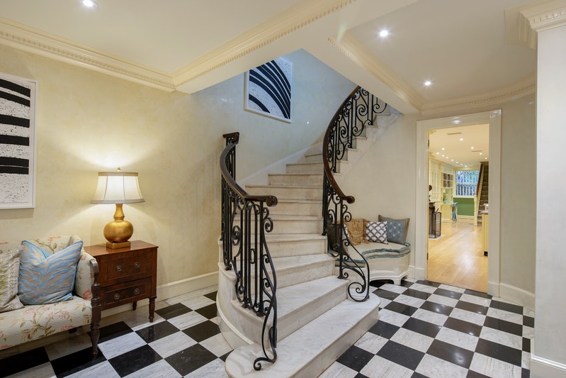 9 EAST 92ND STREET