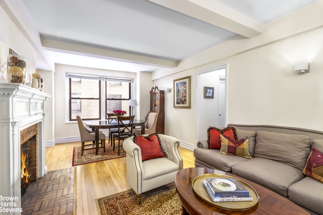 Photo 1 of 205 East 78th Street 3T, Upper East Side, NYC, $765,000, Web #: 20670624