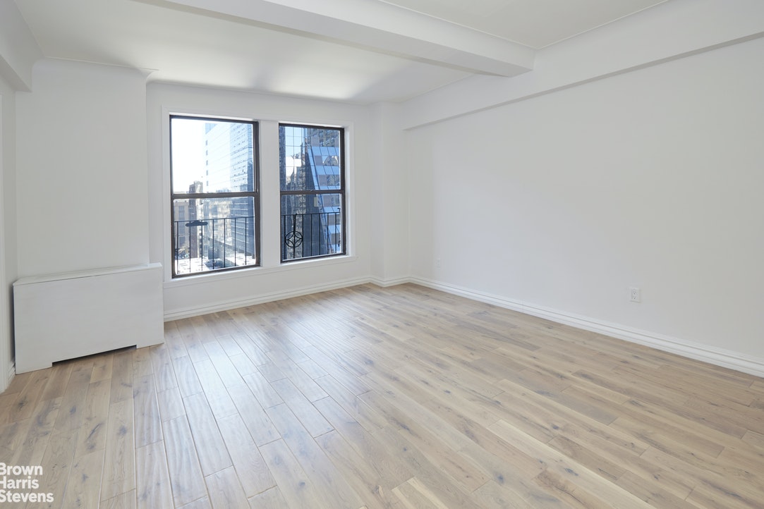Photo 1 of 440 West 34th Street 11G, Midtown West, NYC, $2,700, Web #: 20700794
