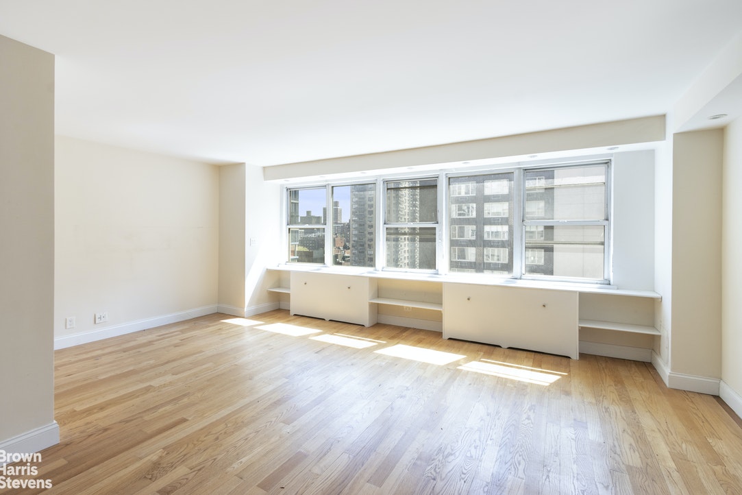 Photo 2 of 155 East 34th Street 14J, Midtown East, NYC, 2,500, 