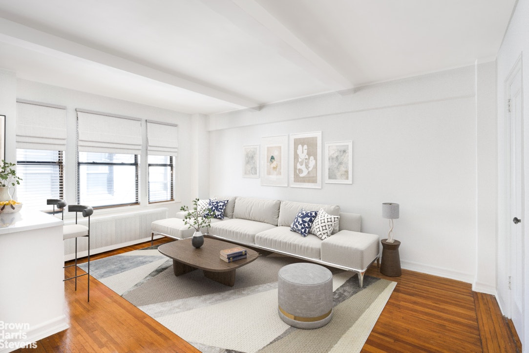 Photo 1 of 339 East 58th Street 5F, Midtown East, NYC, $295,000, Web #: 20739884