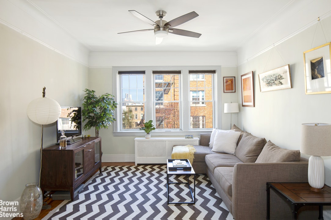 Photo 1 of 218 Lincoln Place 5A, Brooklyn, New York, $650,000, Web #: 20764373
