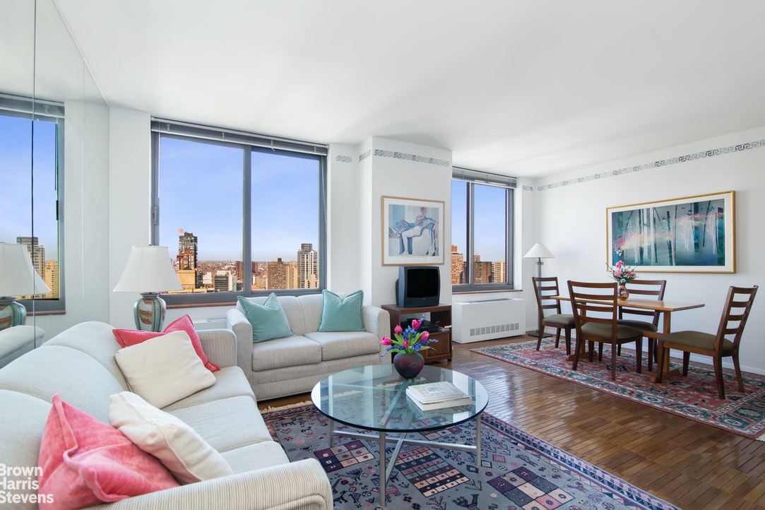 Photo 1 of 300 East 85th Street 2904, Upper East Side, NYC, $825,000, Web #: 20768921