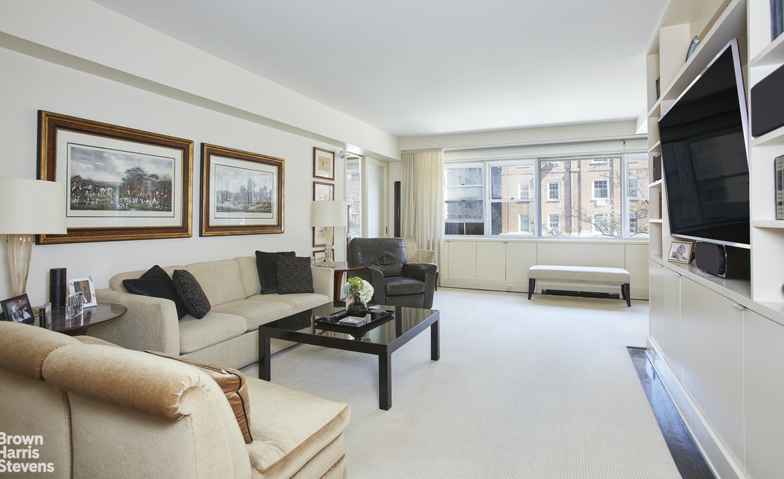 Photo 1 of 165 East 72nd Street 3D, Upper East Side, NYC, $1,950,000, Web #: 20792090