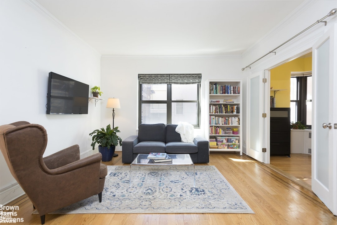 Photo 1 of 230 Park Place 3G, Brooklyn, New York, $800,000, Web #: 20792159