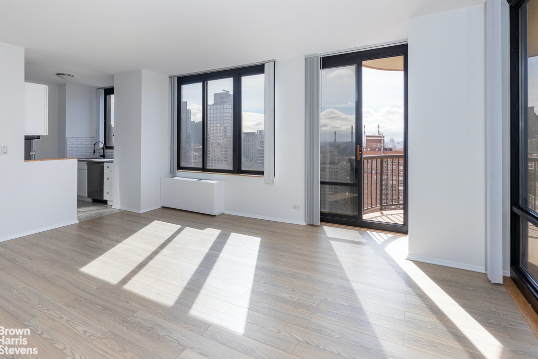 Photo 1 of 304 East 65th Street 22C, Upper East Side, NYC, $4,400, Web #: 20793791