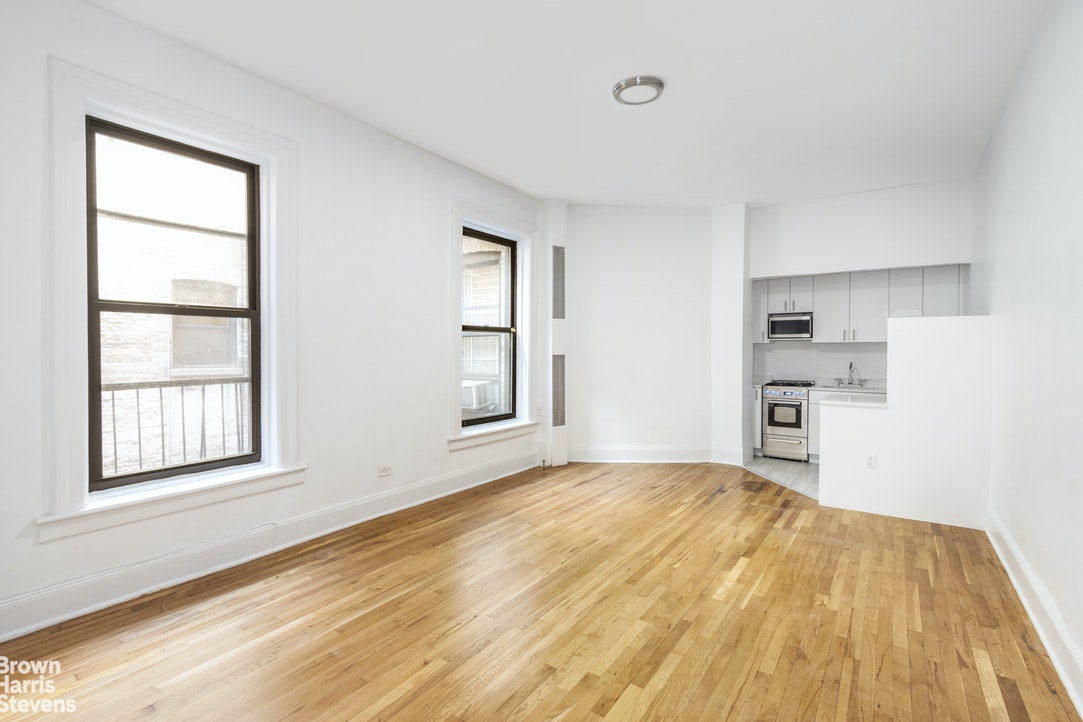 Photo 1 of 60 West 76th Street 5I, Upper West Side, NYC, $2,417, Web #: 20844014