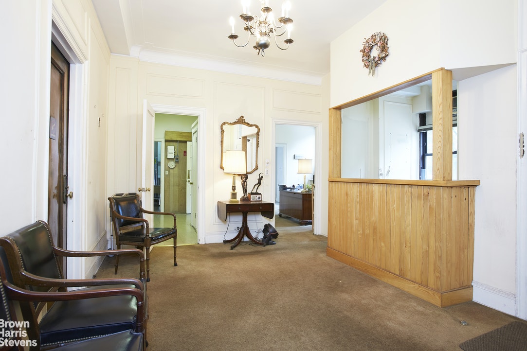 Photo 1 of 262 Central Park West 1Ee, Upper West Side, NYC, $285,000, Web #: 20918068