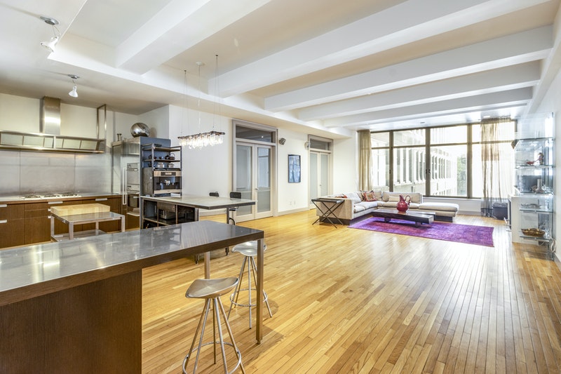 252 SEVENTH AVENUE 5R