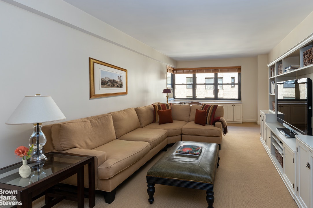Photo 1 of 11 East 87th Street 7H, Upper East Side, NYC, $665,000, Web #: 21240966