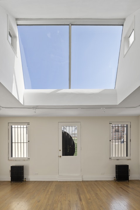 24 EAST 64TH STREET 5