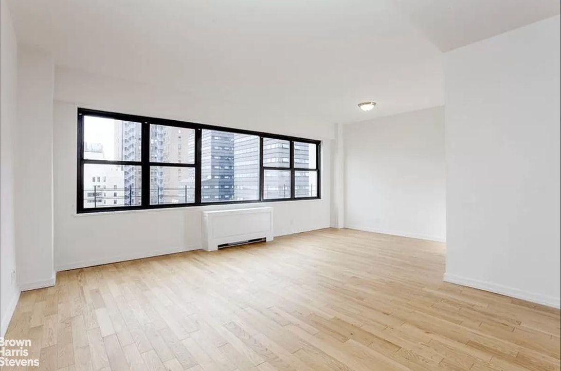 Photo 1 of 7 East 14th Street 1605, East Village, NYC, $1,675,000, Web #: 21262683