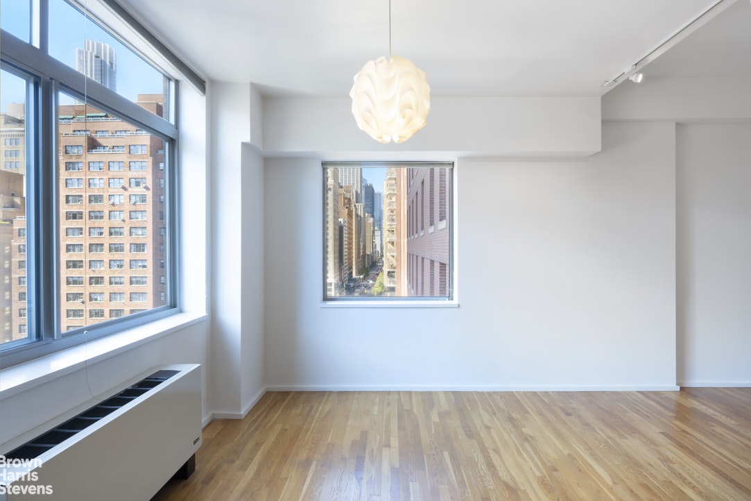Photo 1 of 143 East 34th Street 14S, Midtown East, NYC, $4,650, Web #: 21378863