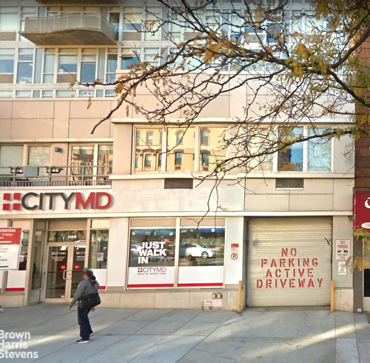 Photo 1 of 145 Park Place Pk22, Brooklyn, New York, $250,000, Web #: 21392797