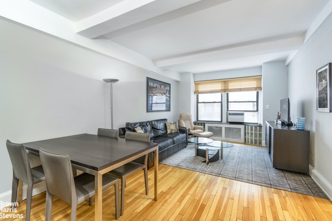 Photo 1 of 205 East 78th Street 9A, Upper East Side, NYC, $485,000, Web #: 21524687