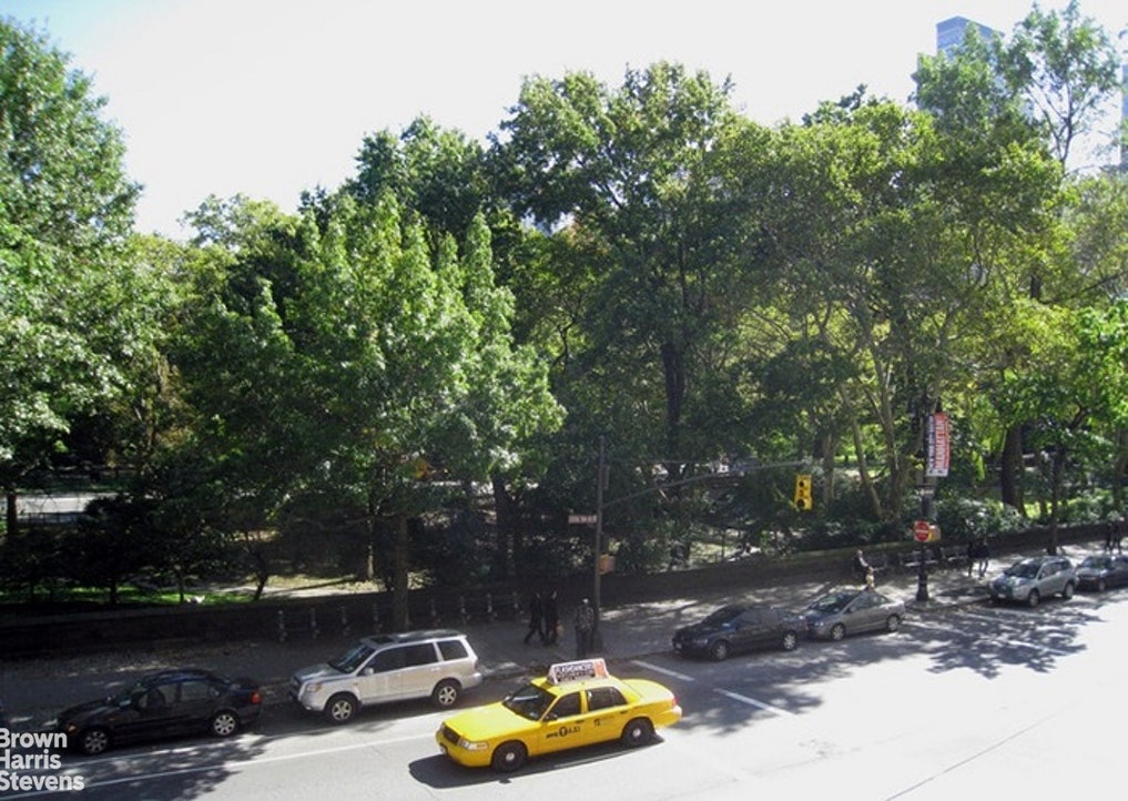 Photo 1 of 25 Central Park West 3N, Upper West Side, NYC, $14,000, Web #: 21566944