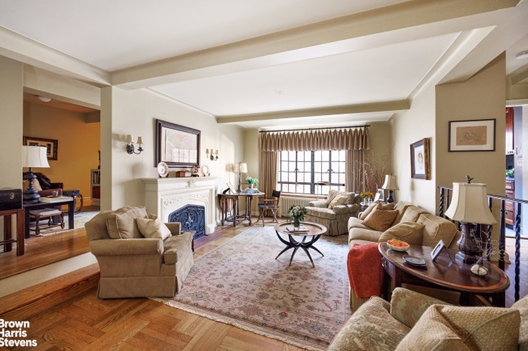 Photo 1 of 35 West 90th Street 6F, Upper West Side, NYC, $1,350,000, Web #: 21569629