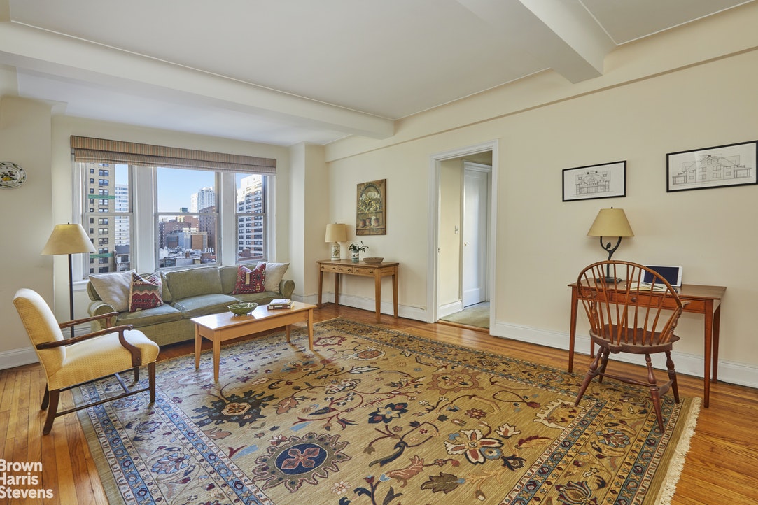 Photo 1 of 315 East 68th Street 8P, Upper East Side, NYC, $690,000, Web #: 21616321