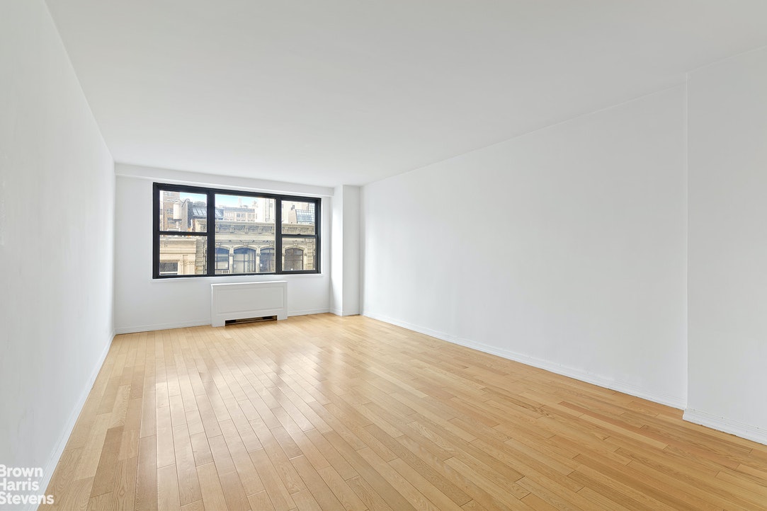 Photo 1 of 7 East 14th Street 918, East Village, NYC, $960,000, Web #: 21651326