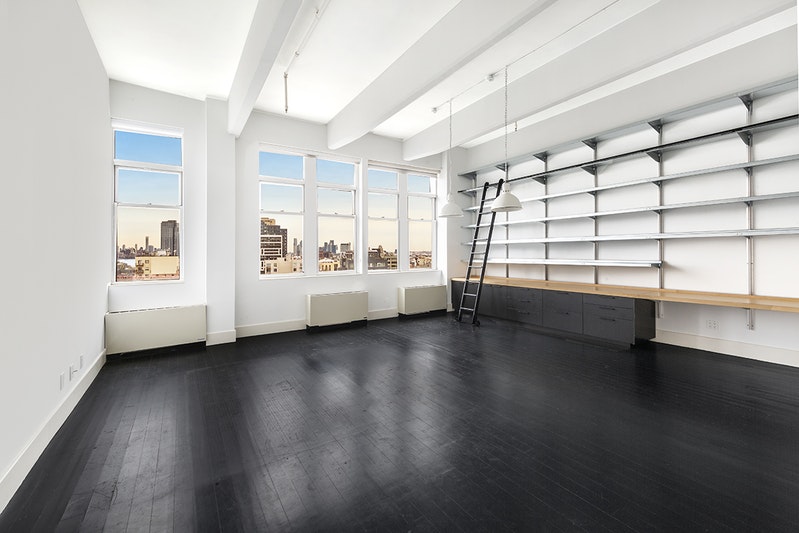 Property for Sale at 60 Broadway 9E, Williamsburg, Brooklyn, New York - Bedrooms: 2 
Bathrooms: 2 
Rooms: 5  - $1,550,000
