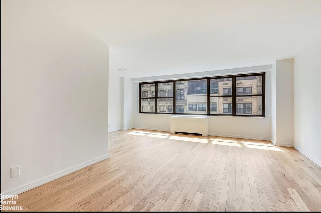Photo 1 of 7 East 14th Street 606, East Village, NYC, $1,665,000, Web #: 21718468
