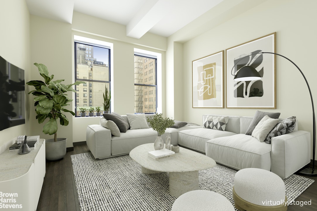 Photo 1 of 20 Pine Street 601, Financial District, NYC, $1,100,000, Web #: 21745193