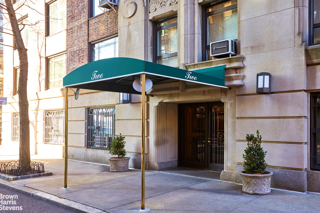 Photo 18 of 2 Beekman Place 14E, Midtown East, NYC, 2,600,000, 