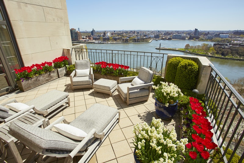 Real Estate Agent John Burger Brown Harris Stevens Luxury Real Estate