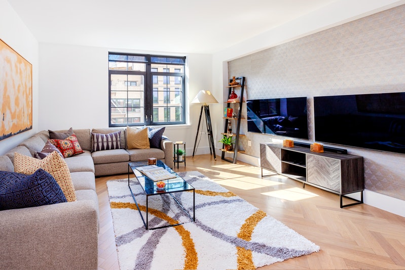 100 Avenue A 5A, East Village, Downtown, NYC - 2 Bedrooms  2 Bathrooms  4 Rooms - 