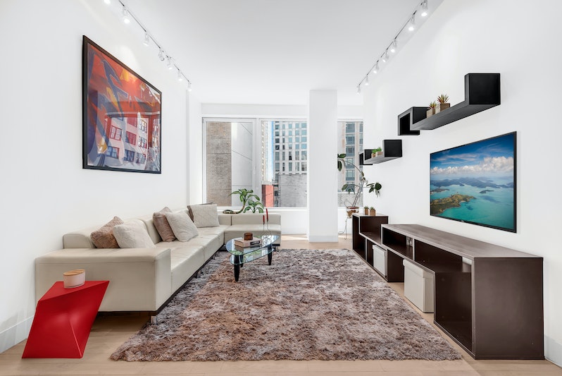 Property for Sale at 111 Fulton Street 701, Financial District, Downtown, NYC - Bedrooms: 3 
Bathrooms: 3 
Rooms: 5  - $1,500,000