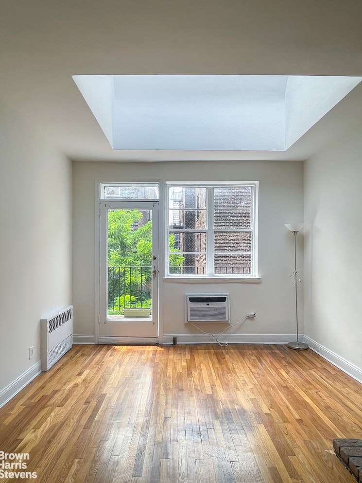 Closed 12 Remsen Street, Brooklyn, New York, ID 21891141 Brown