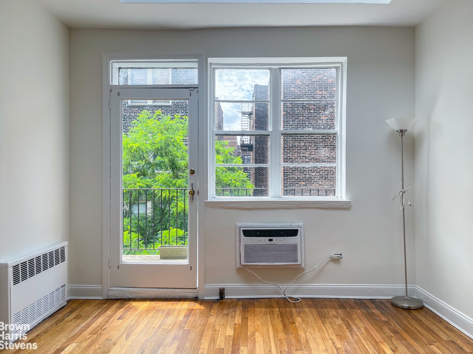 Closed 12 Remsen Street, Brooklyn, New York, ID 21891141 Brown