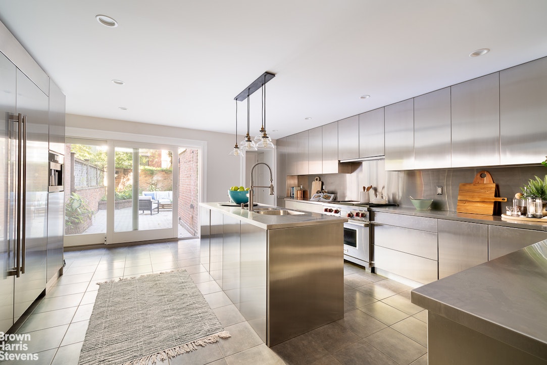37 West 94th Street Upper West Side New York NY 10025
