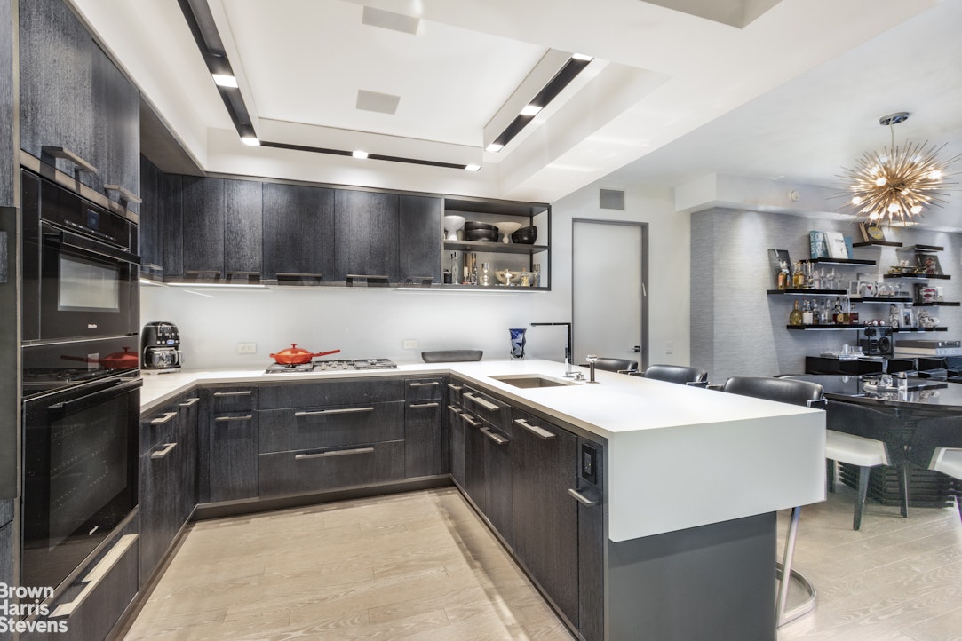 70 Charlton Street Soho New York NY 10014