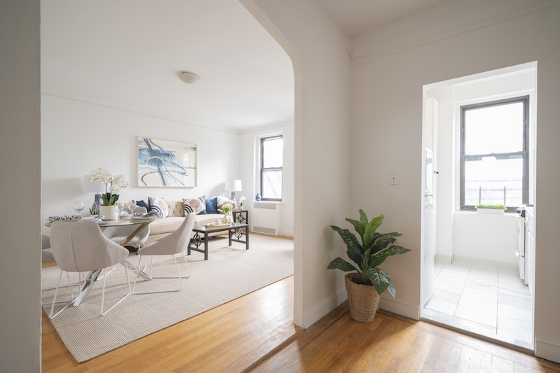 Property for Sale at 111 West 94th Street 5A, Upper West Side, Upper West Side, NYC - Bedrooms: 1 
Bathrooms: 1 
Rooms: 3  - $675,000