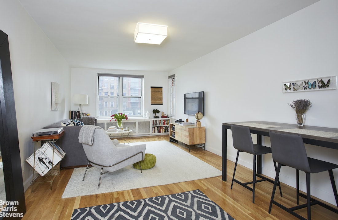 Photo 1 of 25 West 13th Street 5Fn, Greenwich Village/Chelsea, NYC, $915,000, Web #: 22456870