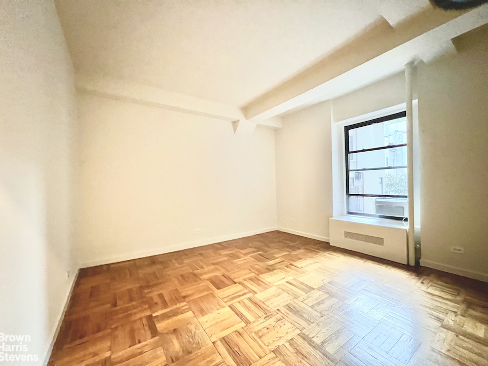 Photo 1 of 1100 Madison Avenue 2H, Upper East Side, NYC, $2,800, Web #: 22508086