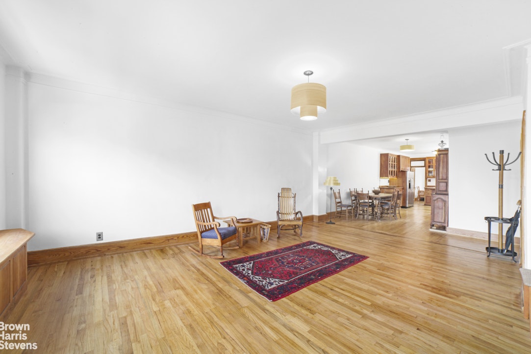 Photo 1 of 855 West End Avenue 8A, Upper West Side, NYC, $1,122,500, Web #: 22511237
