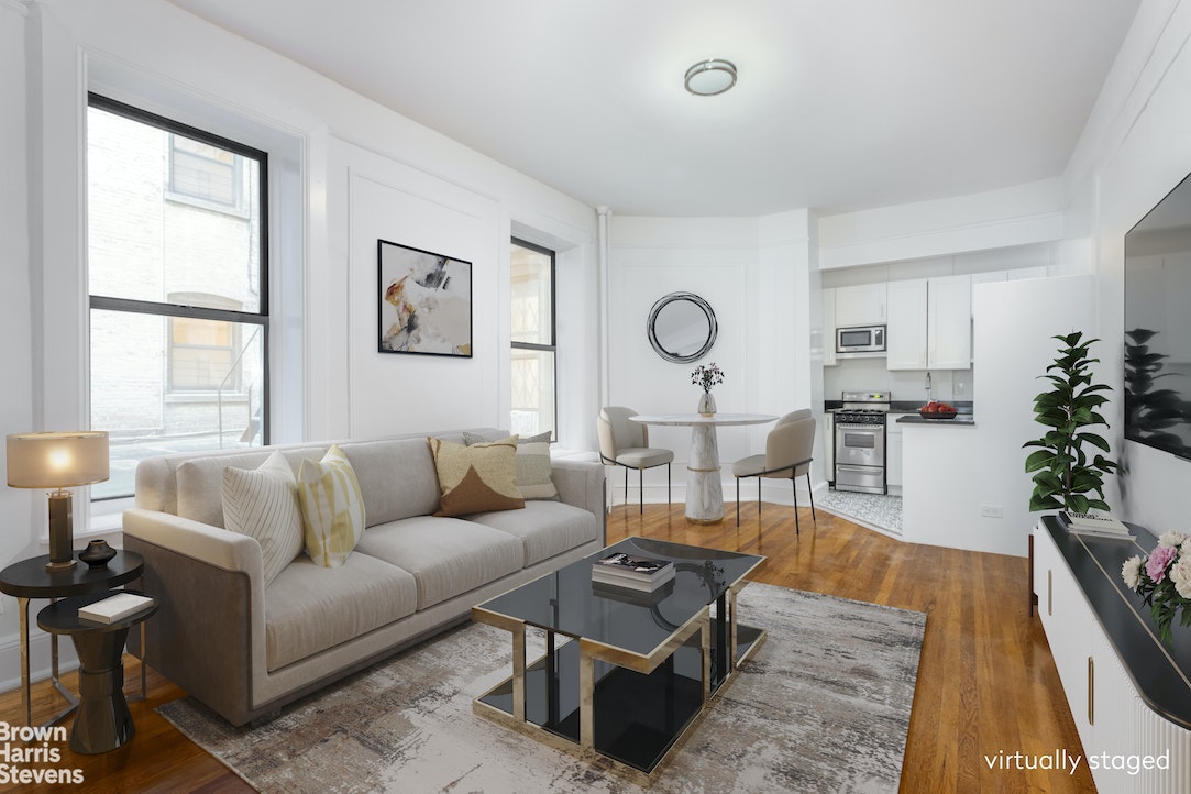 Photo 1 of 60 West 76th Street 2I, Upper West Side, NYC, $3,600, Web #: 22517636