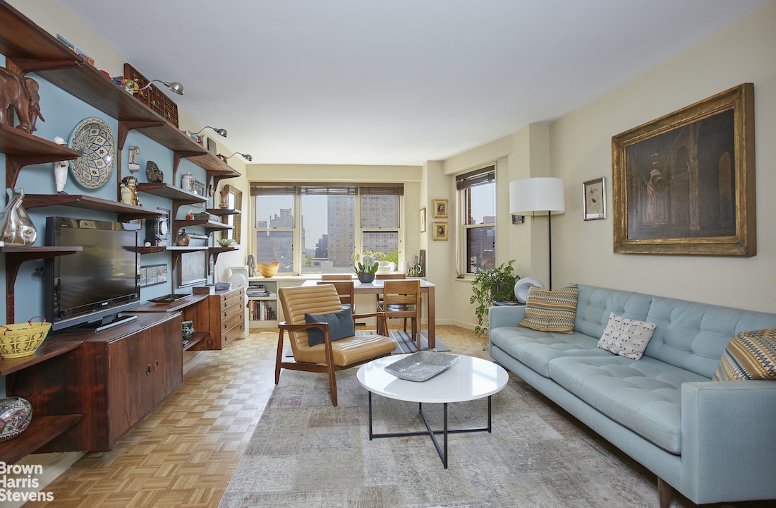 Photo 1 of 400 East 85th Street 10A, Upper East Side, NYC, $700,000, Web #: 22561019