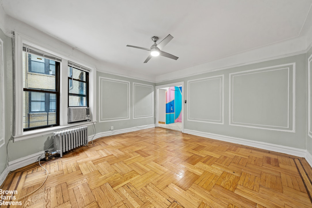 Photo 1 of 1040 Carroll St 2K, Crown Heights, New York, $350,000, Web #: 22598069