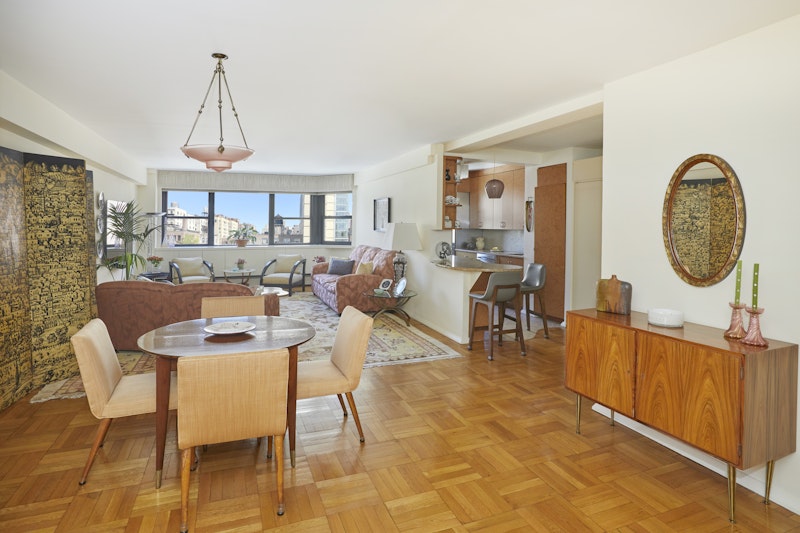 Property for Sale at 120 East 81st Street 10E, Upper East Side, Upper East Side, NYC - Bedrooms: 1 Bathrooms: 1 Rooms: 4  - $1,195,000