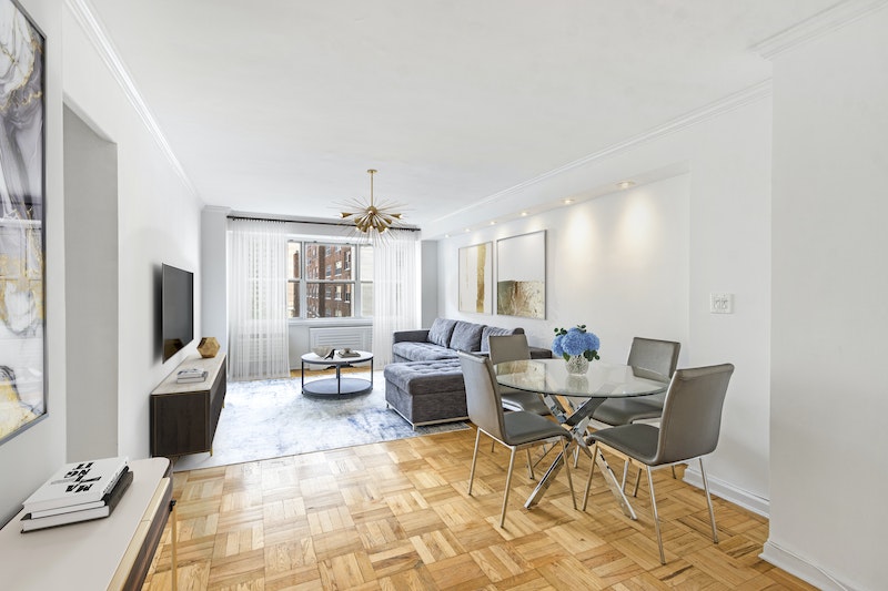 Property for Sale at 300 East 71st Street 8B, Upper East Side, Upper East Side, NYC - Bedrooms: 1 
Bathrooms: 1 
Rooms: 3  - $670,000