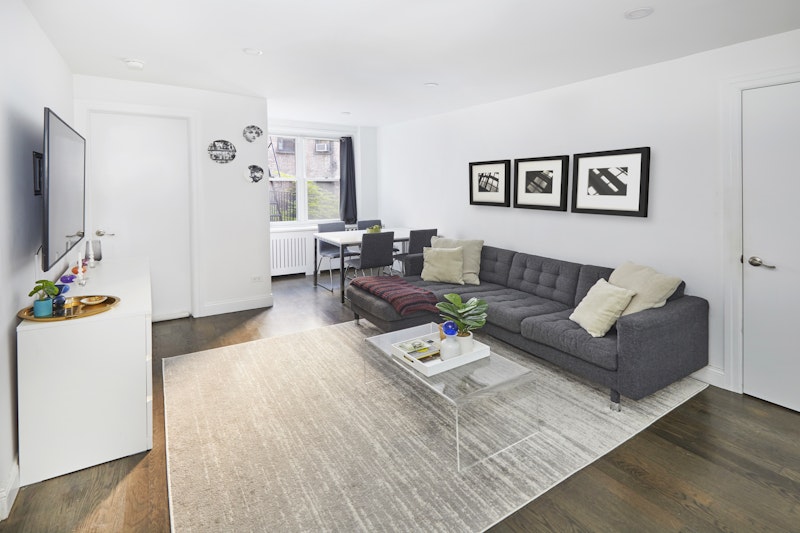 Property for Sale at 350 Bleecker Street 2U, West Village, Downtown, NYC - Bedrooms: 1 
Bathrooms: 1 
Rooms: 3  - $895,000