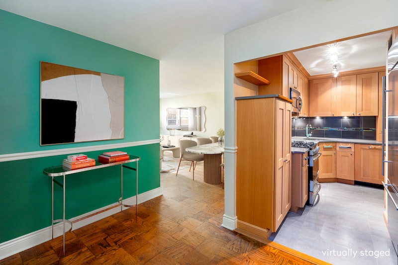 340 East 80th Street 4E, Upper East Side, Upper East Side, NYC - 2 Bedrooms  
2 Bathrooms  
4 Rooms - 