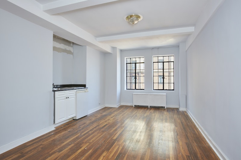 45 Tudor City Place 703, Murray Hill Kips Bay, Downtown, NYC - 1 Bathrooms  
2 Rooms - 