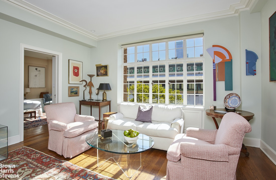 Photo 1 of 115 East 67th Street 6C, Upper East Side, NYC, $2,950,000, Web #: 22740077