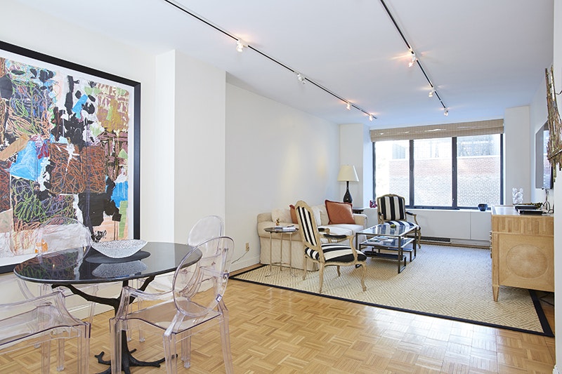 Property for Sale at 45 East 80th Street 4E, Upper East Side, Upper East Side, NYC - Bedrooms: 1 
Bathrooms: 1.5 
Rooms: 3.5 - $1,250,000