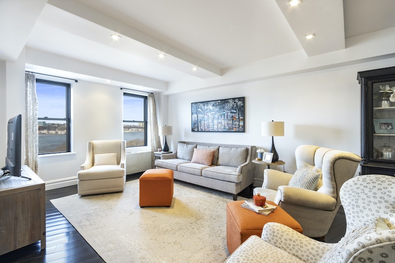 Rental Property at 230 Riverside Drive 10D, Upper West Side, Upper West Side, NYC - Bedrooms: 3 
Bathrooms: 2 
Rooms: 5.5 - $8,995 MO.